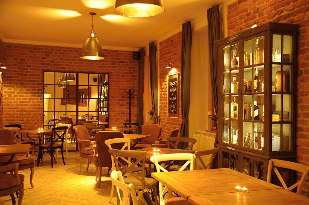 Time Cafe & Penzion Pribram Luaran gambar